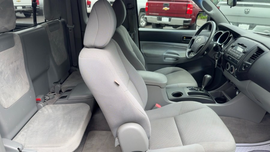 2009 Toyota Tacoma 2WD Access I4 AT (Natl), available for sale in Waterbury, Connecticut | West End Automotive Center. Waterbury, Connecticut 2009 Toyota Tacoma 2WD Access I4 AT (Natl), available for sale in Waterbury, Connecticut | West End Automotive Center. Waterbury, Connecticut