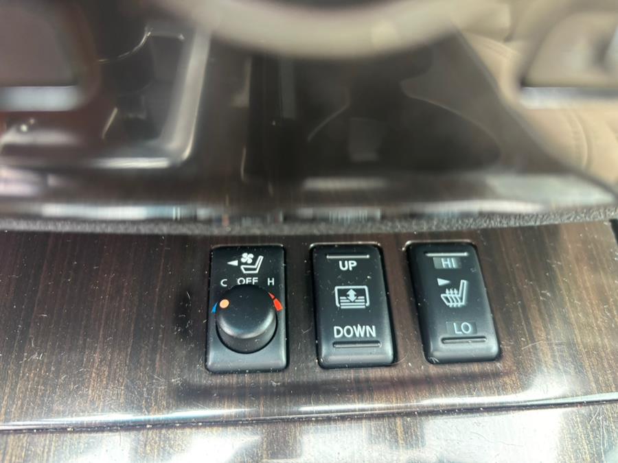 2013 Nissan Maxima 4dr Sdn 3.5 SV w/Premium Pkg, available for sale in East Windsor, Connecticut | A1 Auto Sale LLC. East Windsor, Connecticut 2013 Nissan Maxima 4dr Sdn 3.5 SV w/Premium Pkg, available for sale in East Windsor, Connecticut | A1 Auto Sale LLC. East Windsor, Connecticut