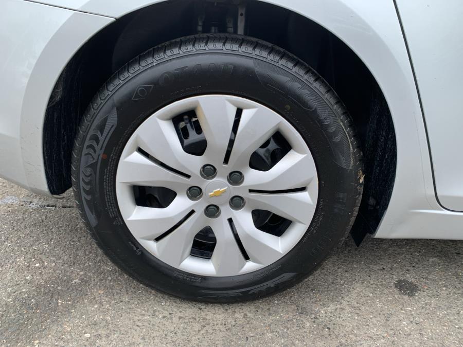 2014 Chevrolet Cruze 4dr Sdn Man LS, available for sale in Springfield, Massachusetts | Absolute Motors Inc. Springfield, Massachusetts 2014 Chevrolet Cruze 4dr Sdn Man LS, available for sale in Springfield, Massachusetts | Absolute Motors Inc. Springfield, Massachusetts