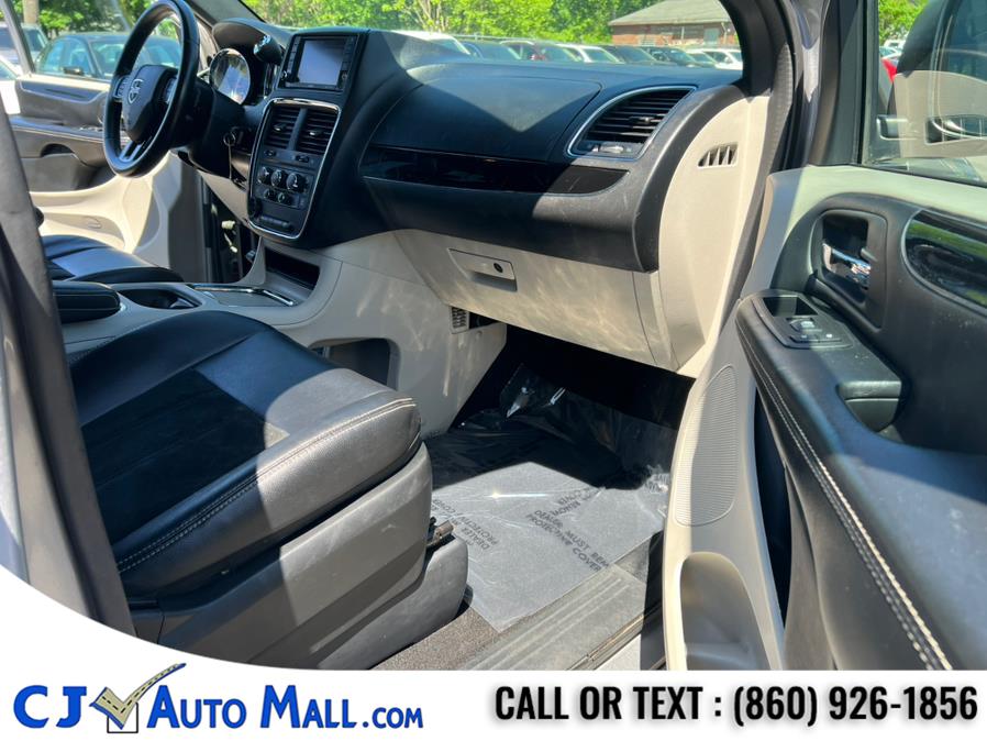 2017 Dodge Grand Caravan SXT Wagon, available for sale in Bristol, Connecticut | CJ Auto Mall. Bristol, Connecticut 2017 Dodge Grand Caravan SXT Wagon, available for sale in Bristol, Connecticut | CJ Auto Mall. Bristol, Connecticut