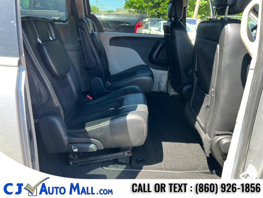 2017 Dodge Grand Caravan SXT Wagon, available for sale in Bristol, Connecticut | CJ Auto Mall. Bristol, Connecticut 2017 Dodge Grand Caravan SXT Wagon, available for sale in Bristol, Connecticut | CJ Auto Mall. Bristol, Connecticut