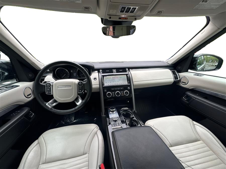 2017 Land Rover Discovery First Edition V6 Supercharged, available for sale in Canton, Connecticut | Lava Motors. Canton, Connecticut 2017 Land Rover Discovery First Edition V6 Supercharged, available for sale in Canton, Connecticut | Lava Motors. Canton, Connecticut