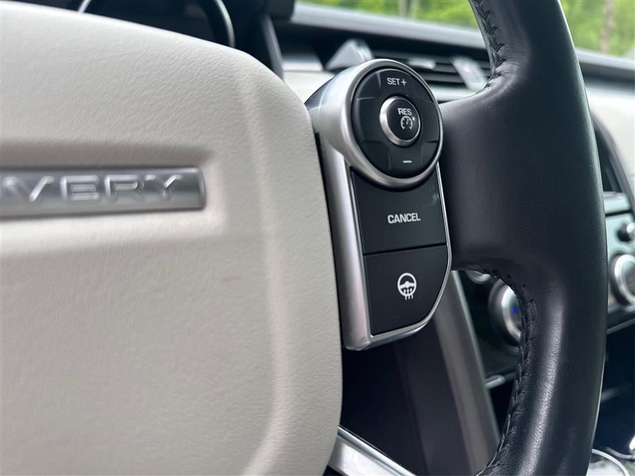 2017 Land Rover Discovery First Edition V6 Supercharged, available for sale in Canton, Connecticut | Lava Motors. Canton, Connecticut 2017 Land Rover Discovery First Edition V6 Supercharged, available for sale in Canton, Connecticut | Lava Motors. Canton, Connecticut