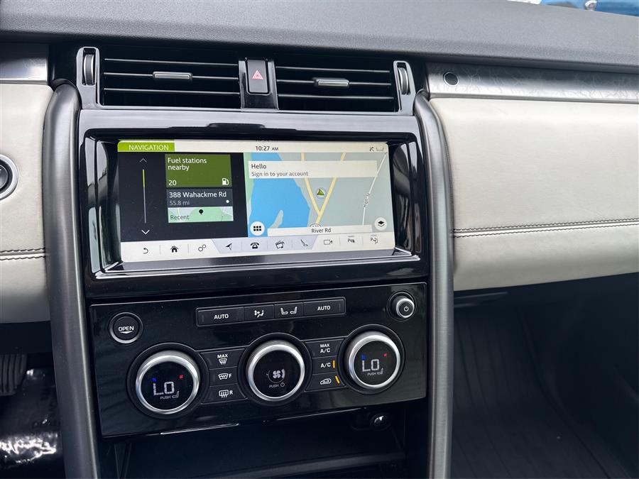 2017 Land Rover Discovery First Edition V6 Supercharged, available for sale in Canton, Connecticut | Lava Motors. Canton, Connecticut 2017 Land Rover Discovery First Edition V6 Supercharged, available for sale in Canton, Connecticut | Lava Motors. Canton, Connecticut