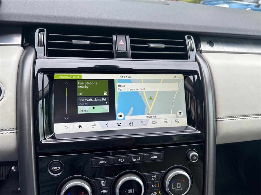 2017 Land Rover Discovery First Edition V6 Supercharged, available for sale in Canton, Connecticut | Lava Motors. Canton, Connecticut 2017 Land Rover Discovery First Edition V6 Supercharged, available for sale in Canton, Connecticut | Lava Motors. Canton, Connecticut