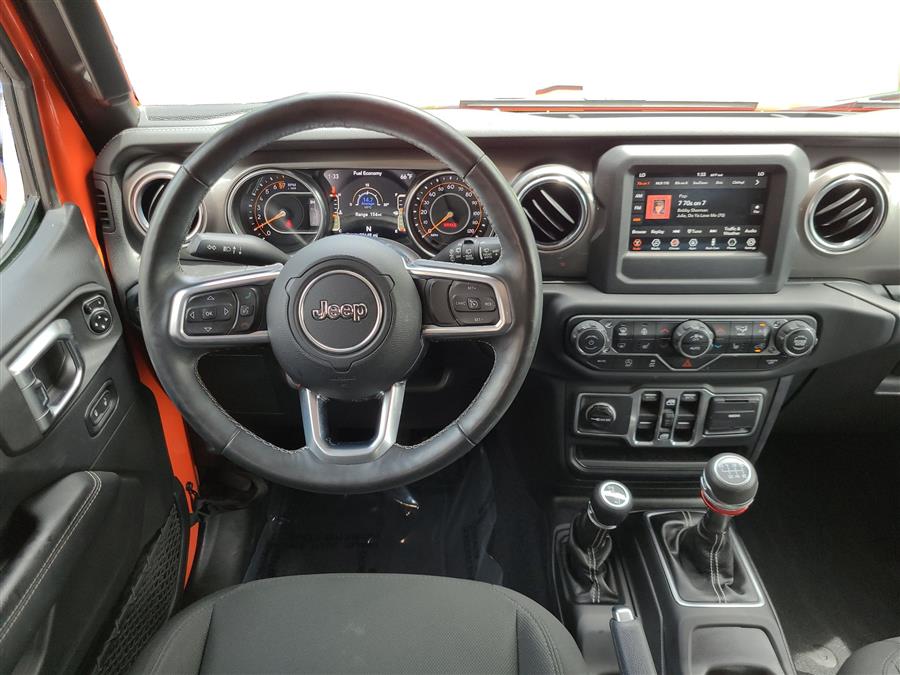 2018 Jeep Wrangler Unlimited Sahara 4x4, available for sale in Canton, Connecticut | Lava Motors. Canton, Connecticut 2018 Jeep Wrangler Unlimited Sahara 4x4, available for sale in Canton, Connecticut | Lava Motors. Canton, Connecticut