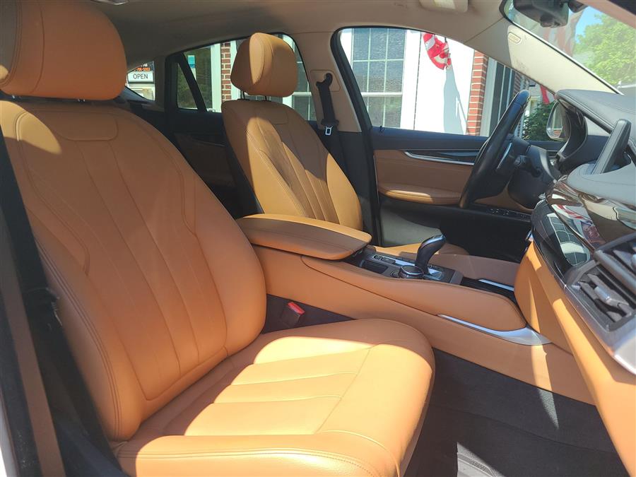 2016 BMW X6 AWD 4dr xDrive35i, available for sale in Canton, Connecticut | Lava Motors. Canton, Connecticut 2016 BMW X6 AWD 4dr xDrive35i, available for sale in Canton, Connecticut | Lava Motors. Canton, Connecticut