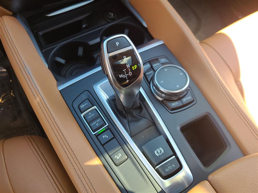 2016 BMW X6 AWD 4dr xDrive35i, available for sale in Canton, Connecticut | Lava Motors. Canton, Connecticut 2016 BMW X6 AWD 4dr xDrive35i, available for sale in Canton, Connecticut | Lava Motors. Canton, Connecticut