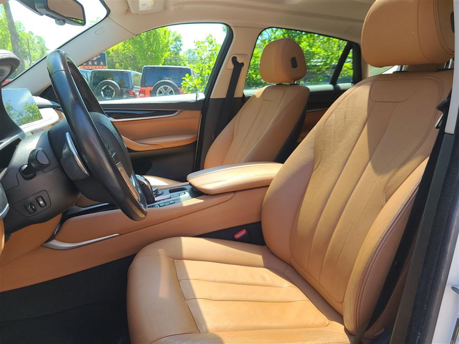 2016 BMW X6 AWD 4dr xDrive35i, available for sale in Canton, Connecticut | Lava Motors. Canton, Connecticut 2016 BMW X6 AWD 4dr xDrive35i, available for sale in Canton, Connecticut | Lava Motors. Canton, Connecticut