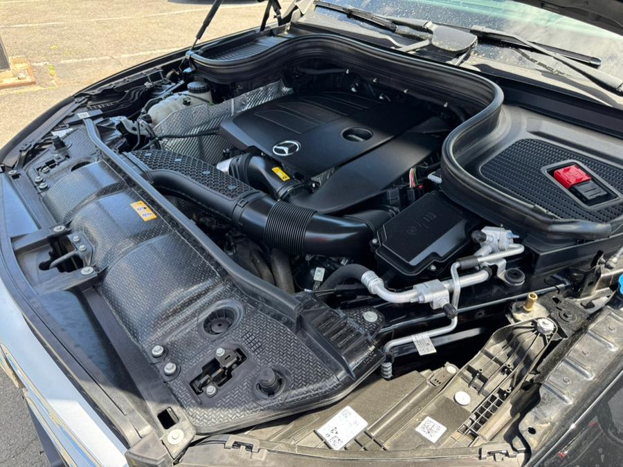 2021 Mercedes-Benz GLE GLE 350 4MATIC SUV, available for sale in Linden, New Jersey | Champion Used Auto Sales. Linden, New Jersey 2021 Mercedes-Benz GLE GLE 350 4MATIC SUV, available for sale in Linden, New Jersey | Champion Used Auto Sales. Linden, New Jersey