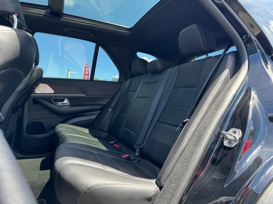 2021 Mercedes-Benz GLE GLE 350 4MATIC SUV, available for sale in Linden, New Jersey | Champion Used Auto Sales. Linden, New Jersey 2021 Mercedes-Benz GLE GLE 350 4MATIC SUV, available for sale in Linden, New Jersey | Champion Used Auto Sales. Linden, New Jersey