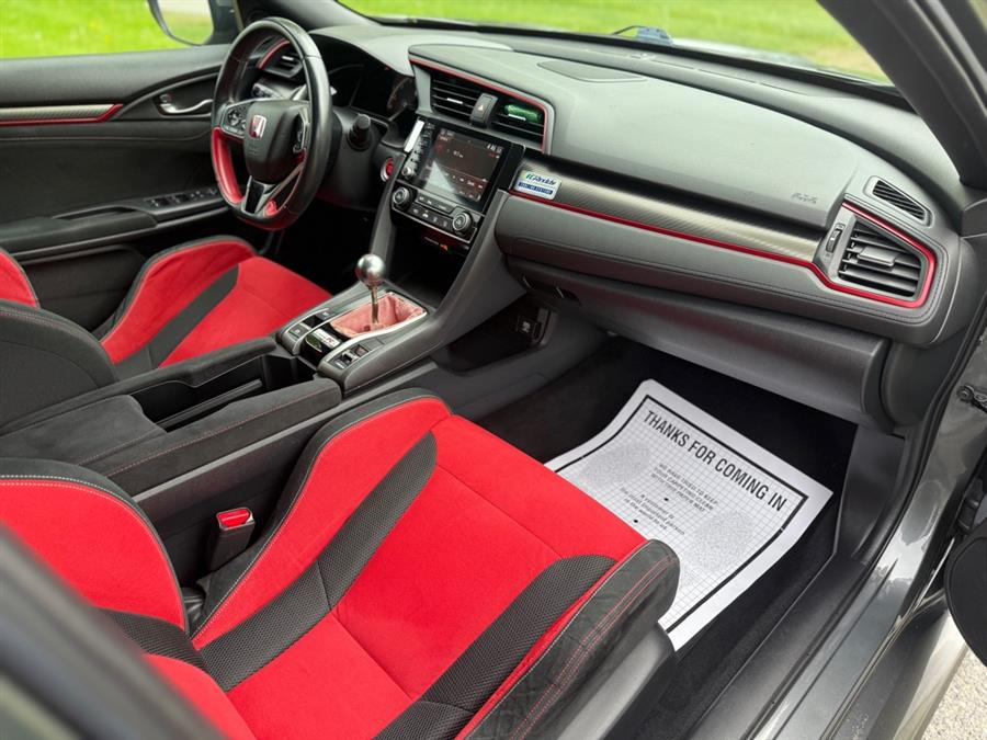 2015 Honda Civic SI, available for sale in Lawrence, Massachusetts | Home Run Auto Sales Inc. Lawrence, Massachusetts 2015 Honda Civic SI, available for sale in Lawrence, Massachusetts | Home Run Auto Sales Inc. Lawrence, Massachusetts