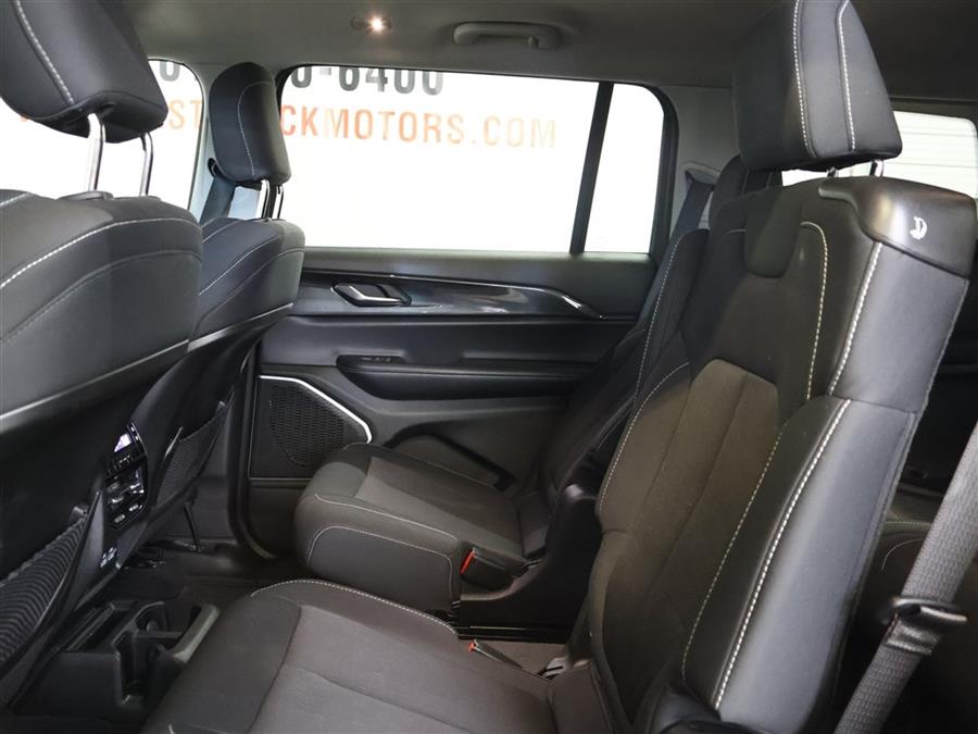 2022 Jeep Grand Cherokee L LAREDO, available for sale in Paterson, New Jersey | Fast Track Motors. Paterson, New Jersey 2022 Jeep Grand Cherokee L LAREDO, available for sale in Paterson, New Jersey | Fast Track Motors. Paterson, New Jersey