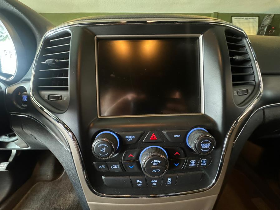 2015 Jeep Grand Cherokee 4WD 4dr Limited, available for sale in West Hartford, Connecticut | AutoMax. West Hartford, Connecticut 2015 Jeep Grand Cherokee 4WD 4dr Limited, available for sale in West Hartford, Connecticut | AutoMax. West Hartford, Connecticut