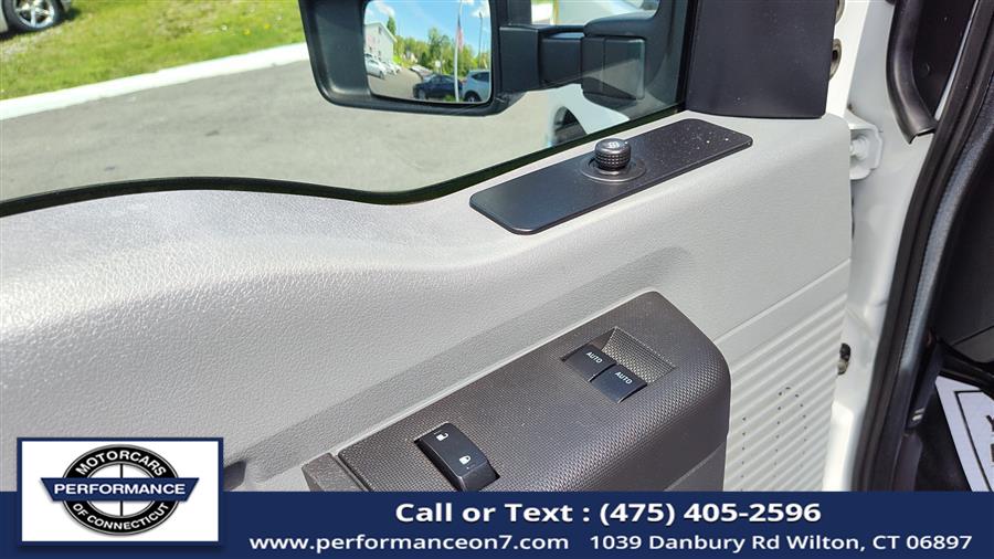 2016 Ford Super Duty F-250 SRW 4WD Reg Cab 137" XL, available for sale in Wilton, Connecticut | Performance Motor Cars Of Connecticut LLC. Wilton, Connecticut 2016 Ford Super Duty F-250 SRW 4WD Reg Cab 137" XL, available for sale in Wilton, Connecticut | Performance Motor Cars Of Connecticut LLC. Wilton, Connecticut