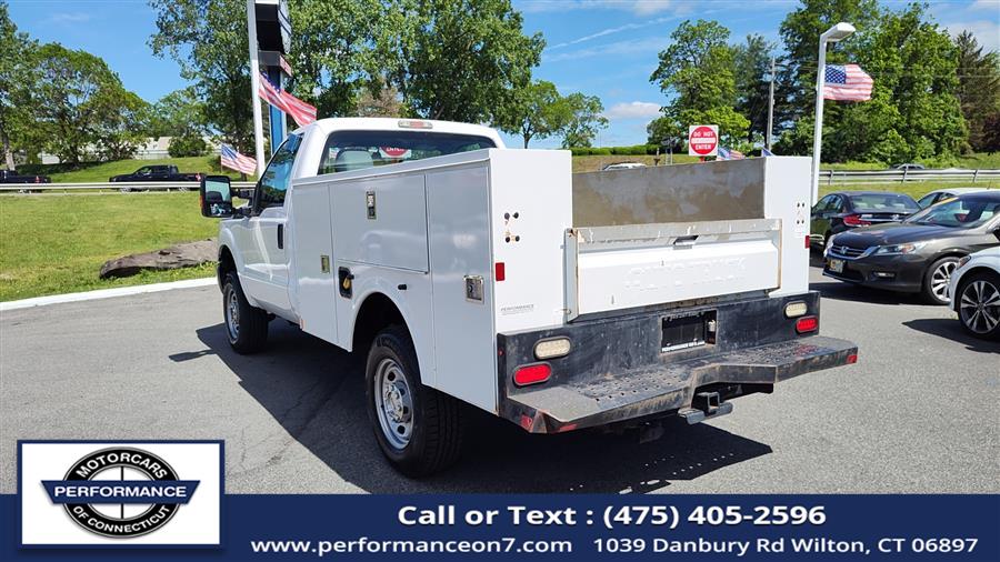 2016 Ford Super Duty F-250 SRW 4WD Reg Cab 137" XL, available for sale in Wilton, Connecticut | Performance Motor Cars Of Connecticut LLC. Wilton, Connecticut 2016 Ford Super Duty F-250 SRW 4WD Reg Cab 137" XL, available for sale in Wilton, Connecticut | Performance Motor Cars Of Connecticut LLC. Wilton, Connecticut