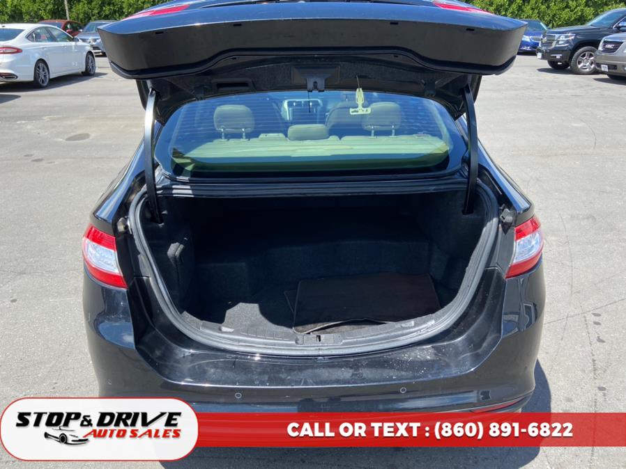 2013 Ford Fusion 4dr Sdn SE Hybrid FWD, available for sale in East Windsor, Connecticut | Stop & Drive Auto Sales. East Windsor, Connecticut 2013 Ford Fusion 4dr Sdn SE Hybrid FWD, available for sale in East Windsor, Connecticut | Stop & Drive Auto Sales. East Windsor, Connecticut