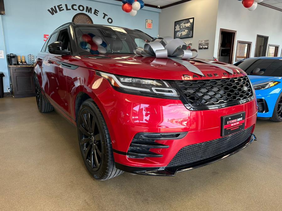 2018 Land Rover Range Rover Velar P250 R-Dynamic SE, available for sale in Inwood, New York | 5 Towns Drive. Inwood, New York 2018 Land Rover Range Rover Velar P250 R-Dynamic SE, available for sale in Inwood, New York | 5 Towns Drive. Inwood, New York