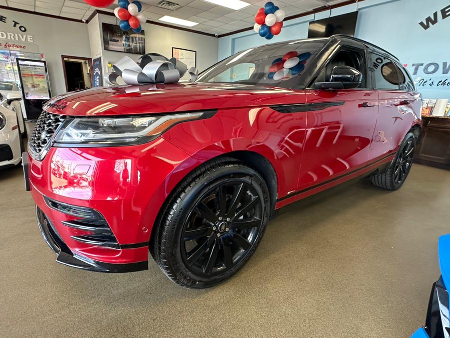 2018 Land Rover Range Rover Velar P250 R-Dynamic SE, available for sale in Inwood, New York | 5 Towns Drive. Inwood, New York 2018 Land Rover Range Rover Velar P250 R-Dynamic SE, available for sale in Inwood, New York | 5 Towns Drive. Inwood, New York