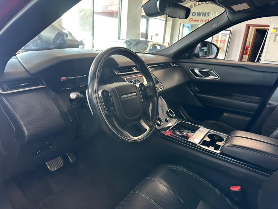 2018 Land Rover Range Rover Velar P250 R-Dynamic SE, available for sale in Inwood, New York | 5 Towns Drive. Inwood, New York 2018 Land Rover Range Rover Velar P250 R-Dynamic SE, available for sale in Inwood, New York | 5 Towns Drive. Inwood, New York