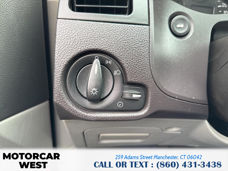 2007 Ford Focus 4dr Sdn SE, available for sale in Manchester, Connecticut | Motorcar West. Manchester, Connecticut 2007 Ford Focus 4dr Sdn SE, available for sale in Manchester, Connecticut | Motorcar West. Manchester, Connecticut