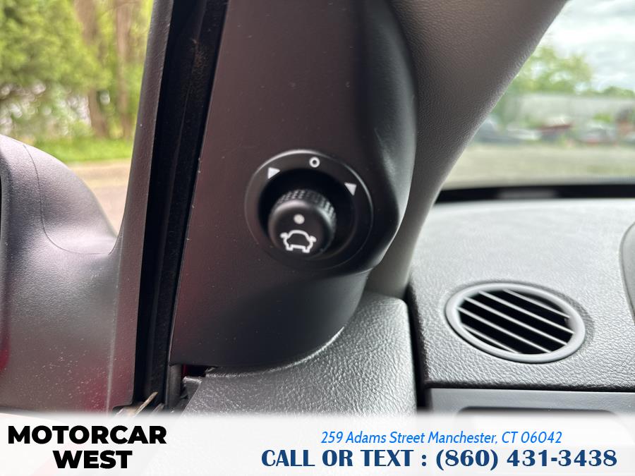 2007 Ford Focus 4dr Sdn SE, available for sale in Manchester, Connecticut | Motorcar West. Manchester, Connecticut 2007 Ford Focus 4dr Sdn SE, available for sale in Manchester, Connecticut | Motorcar West. Manchester, Connecticut