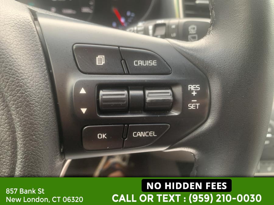 2017 Kia Sorento SX V6 AWD, available for sale in New London, Connecticut | McAvoy Inc dba Town Hill Auto. New London, Connecticut 2017 Kia Sorento SX V6 AWD, available for sale in New London, Connecticut | McAvoy Inc dba Town Hill Auto. New London, Connecticut
