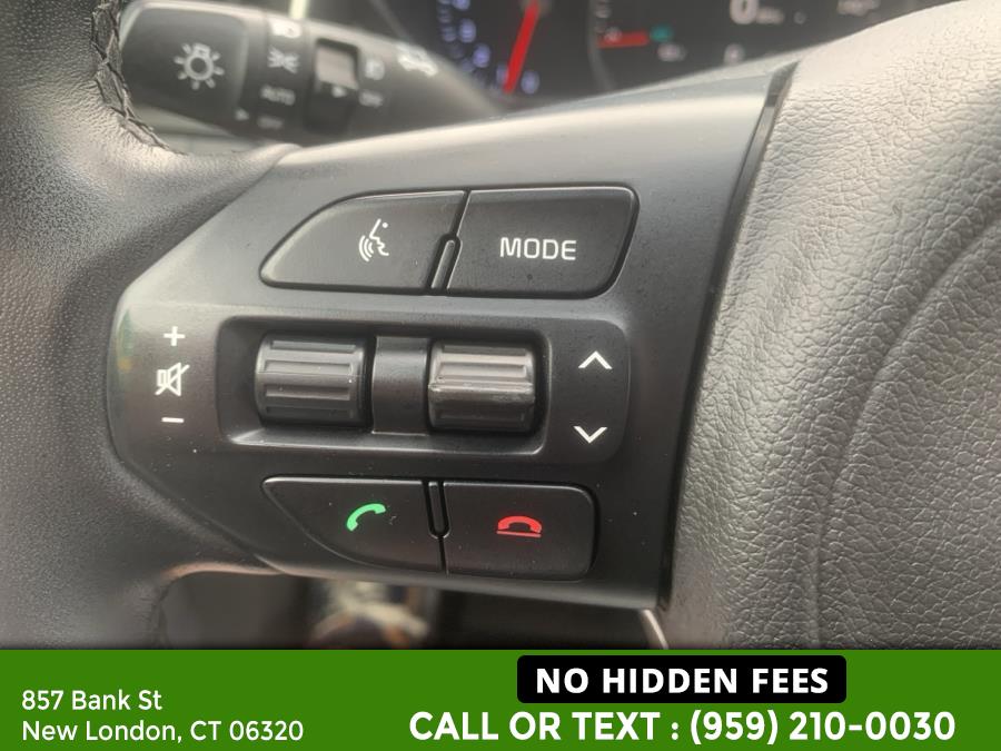 2017 Kia Sorento SX V6 AWD, available for sale in New London, Connecticut | McAvoy Inc dba Town Hill Auto. New London, Connecticut 2017 Kia Sorento SX V6 AWD, available for sale in New London, Connecticut | McAvoy Inc dba Town Hill Auto. New London, Connecticut