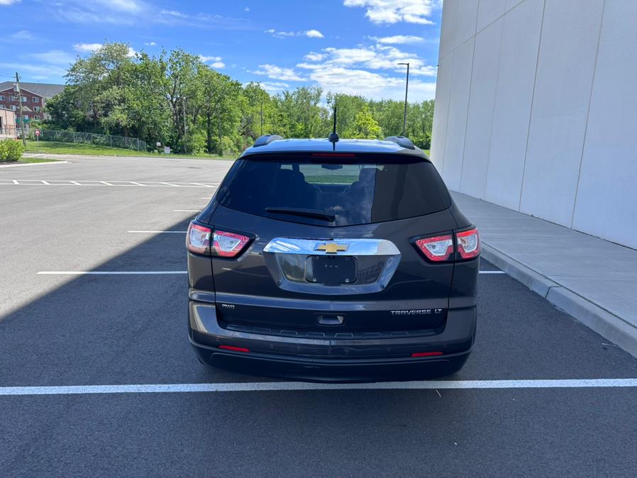 2016 Chevrolet Traverse AWD 4dr LT w/1LT, available for sale in Garfield, New Jersey | Mikes Auto Sales LLC. Garfield, New Jersey 2016 Chevrolet Traverse AWD 4dr LT w/1LT, available for sale in Garfield, New Jersey | Mikes Auto Sales LLC. Garfield, New Jersey