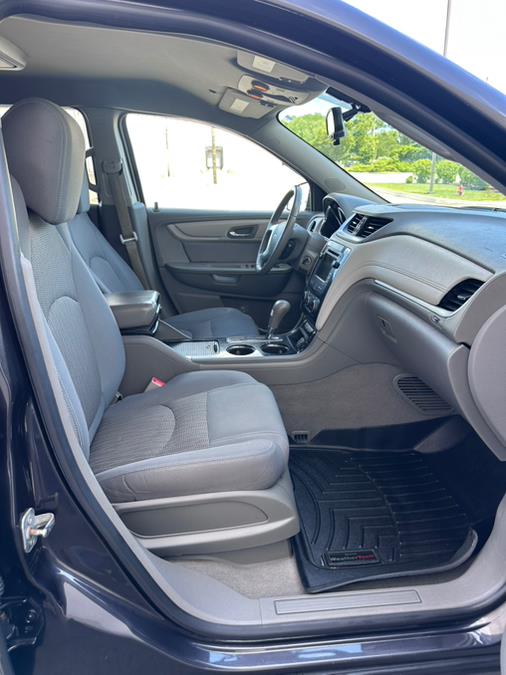 2016 Chevrolet Traverse AWD 4dr LT w/1LT, available for sale in Garfield, New Jersey | Mikes Auto Sales LLC. Garfield, New Jersey 2016 Chevrolet Traverse AWD 4dr LT w/1LT, available for sale in Garfield, New Jersey | Mikes Auto Sales LLC. Garfield, New Jersey