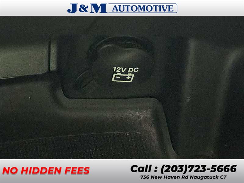 2013 Dodge Durango Crew, available for sale in Naugatuck, Connecticut | J&M Automotive Sls&Svc LLC. Naugatuck, Connecticut 2013 Dodge Durango Crew, available for sale in Naugatuck, Connecticut | J&M Automotive Sls&Svc LLC. Naugatuck, Connecticut