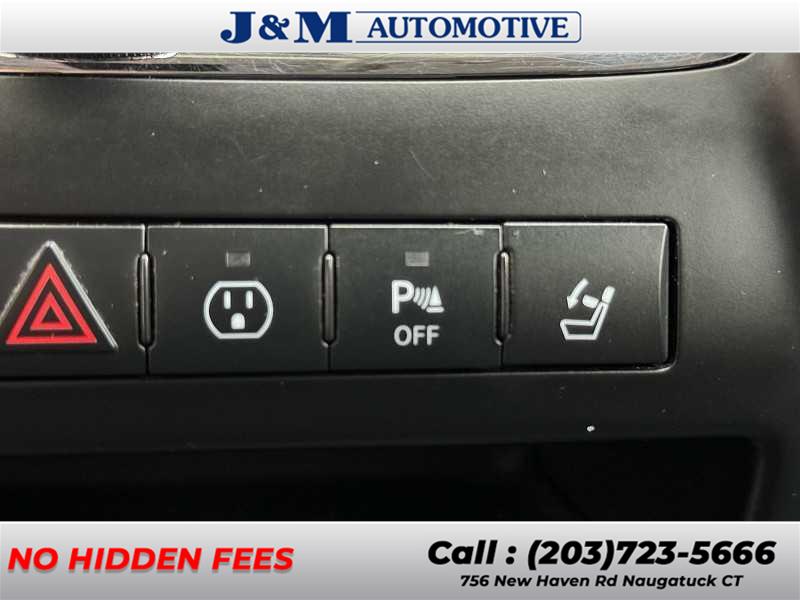 2013 Dodge Durango Crew, available for sale in Naugatuck, Connecticut | J&M Automotive Sls&Svc LLC. Naugatuck, Connecticut 2013 Dodge Durango Crew, available for sale in Naugatuck, Connecticut | J&M Automotive Sls&Svc LLC. Naugatuck, Connecticut