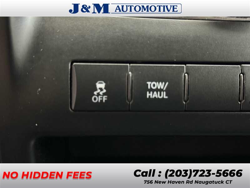2013 Dodge Durango Crew, available for sale in Naugatuck, Connecticut | J&M Automotive Sls&Svc LLC. Naugatuck, Connecticut 2013 Dodge Durango Crew, available for sale in Naugatuck, Connecticut | J&M Automotive Sls&Svc LLC. Naugatuck, Connecticut