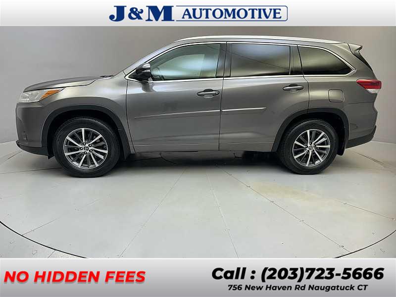 2018 Toyota Highlander XLE, available for sale in Naugatuck, Connecticut | J&M Automotive Sls&Svc LLC. Naugatuck, Connecticut 2018 Toyota Highlander XLE, available for sale in Naugatuck, Connecticut | J&M Automotive Sls&Svc LLC. Naugatuck, Connecticut