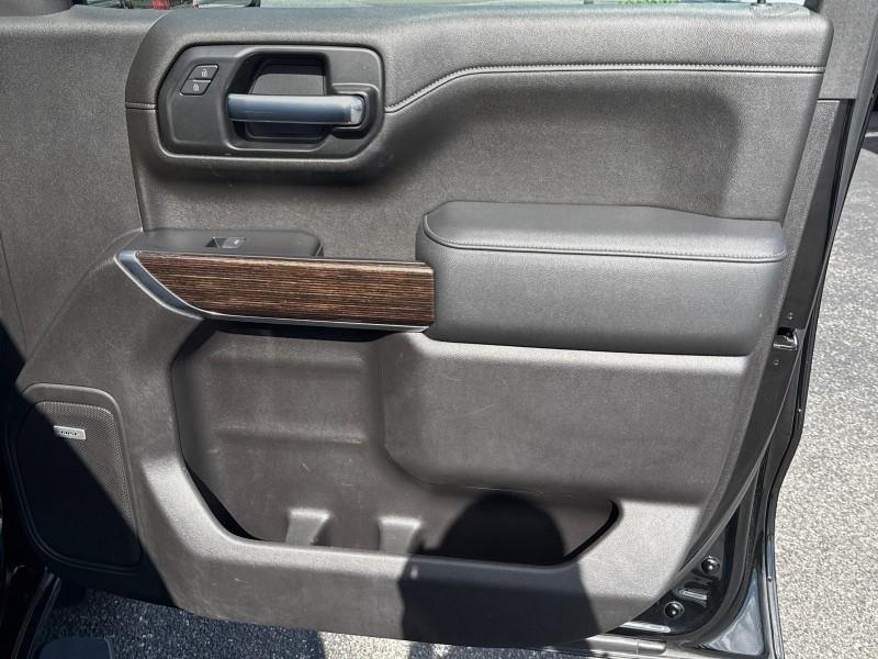 2021 GMC Sierra 1500 Elevation 4WD Crew Cab, available for sale in Maple Shade, New Jersey | Car Revolution. Maple Shade, New Jersey 2021 GMC Sierra 1500 Elevation 4WD Crew Cab, available for sale in Maple Shade, New Jersey | Car Revolution. Maple Shade, New Jersey