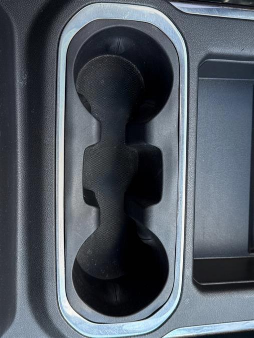 2021 GMC Sierra 1500 Elevation 4WD Crew Cab, available for sale in Maple Shade, New Jersey | Car Revolution. Maple Shade, New Jersey 2021 GMC Sierra 1500 Elevation 4WD Crew Cab, available for sale in Maple Shade, New Jersey | Car Revolution. Maple Shade, New Jersey