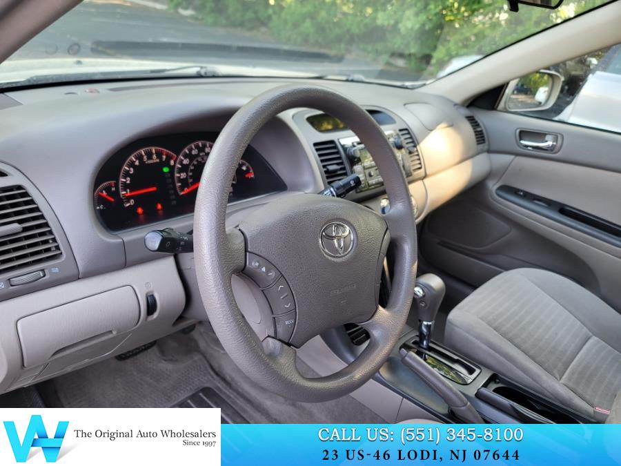 2005 Toyota Camry 4dr Sdn LE Auto (Natl), available for sale in Lodi, New Jersey | AW Auto & Truck Wholesalers, Inc. Lodi, New Jersey 2005 Toyota Camry 4dr Sdn LE Auto (Natl), available for sale in Lodi, New Jersey | AW Auto & Truck Wholesalers, Inc. Lodi, New Jersey