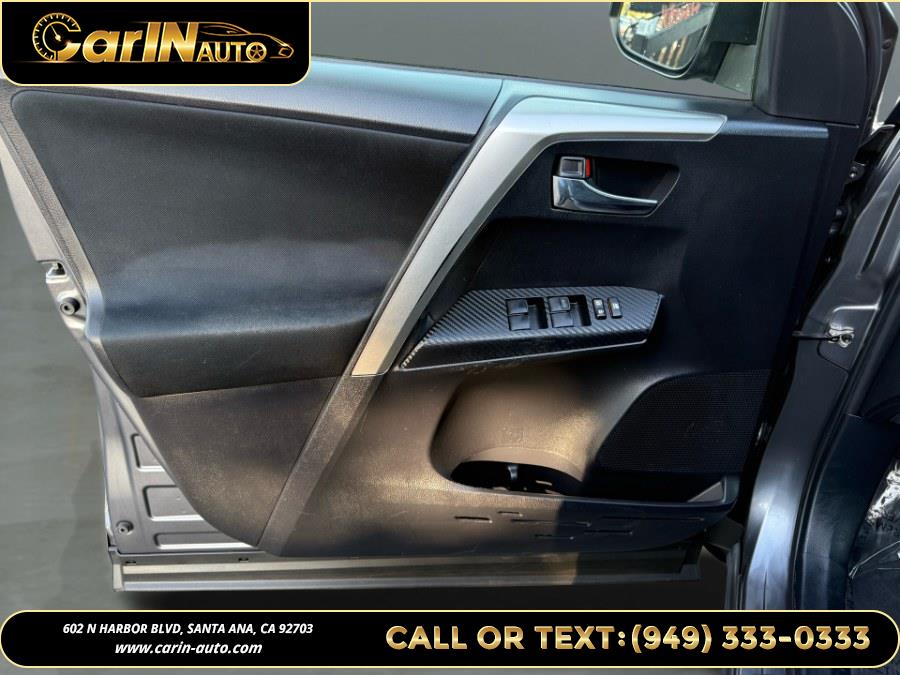 2014 Toyota RAV4 AWD 4dr XLE (Natl), available for sale in Santa Ana, California | Carin Auto. Santa Ana, California 2014 Toyota RAV4 AWD 4dr XLE (Natl), available for sale in Santa Ana, California | Carin Auto. Santa Ana, California