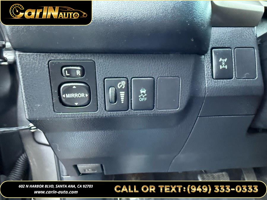 2014 Toyota RAV4 AWD 4dr XLE (Natl), available for sale in Santa Ana, California | Carin Auto. Santa Ana, California 2014 Toyota RAV4 AWD 4dr XLE (Natl), available for sale in Santa Ana, California | Carin Auto. Santa Ana, California