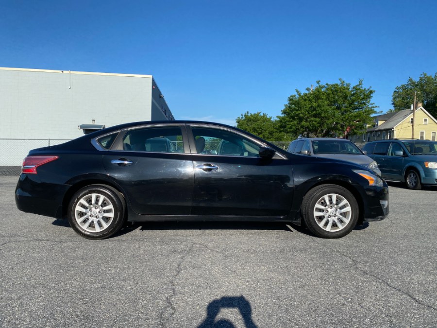2013 Nissan Altima 4dr Sdn I4 2.5 S, available for sale in Bethlehem, Pennsylvania | Best Auto Deals LLC. Bethlehem, Pennsylvania 2013 Nissan Altima 4dr Sdn I4 2.5 S, available for sale in Bethlehem, Pennsylvania | Best Auto Deals LLC. Bethlehem, Pennsylvania