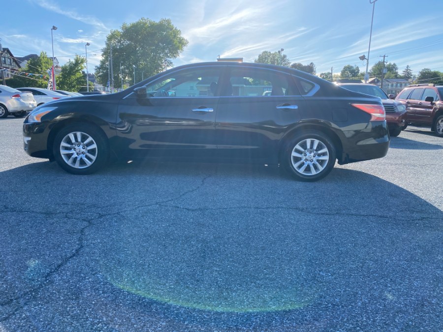 2013 Nissan Altima 4dr Sdn I4 2.5 S, available for sale in Bethlehem, Pennsylvania | Best Auto Deals LLC. Bethlehem, Pennsylvania 2013 Nissan Altima 4dr Sdn I4 2.5 S, available for sale in Bethlehem, Pennsylvania | Best Auto Deals LLC. Bethlehem, Pennsylvania