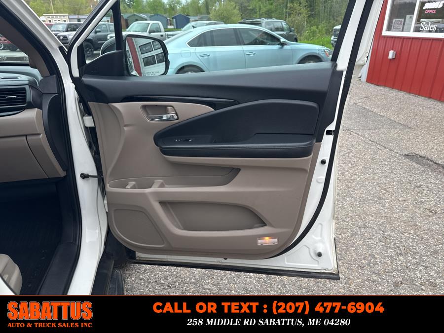 2019 Honda Ridgeline RTL-E AWD, available for sale in Sabattus, Maine | Sabattus Auto and Truck Sales Inc. Sabattus, Maine 2019 Honda Ridgeline RTL-E AWD, available for sale in Sabattus, Maine | Sabattus Auto and Truck Sales Inc. Sabattus, Maine