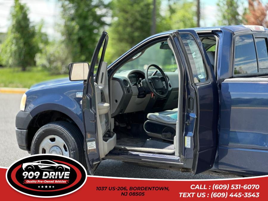 2005 Ford F-150 XL | STX | XLT | XL | XLT, available for sale in BORDENTOWN, New Jersey | 909 Drive. BORDENTOWN, New Jersey 2005 Ford F-150 XL | STX | XLT | XL | XLT, available for sale in BORDENTOWN, New Jersey | 909 Drive. BORDENTOWN, New Jersey