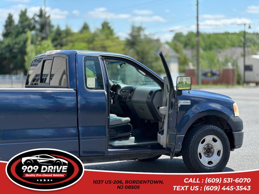 2005 Ford F-150 XL | STX | XLT | XL | XLT, available for sale in BORDENTOWN, New Jersey | 909 Drive. BORDENTOWN, New Jersey 2005 Ford F-150 XL | STX | XLT | XL | XLT, available for sale in BORDENTOWN, New Jersey | 909 Drive. BORDENTOWN, New Jersey