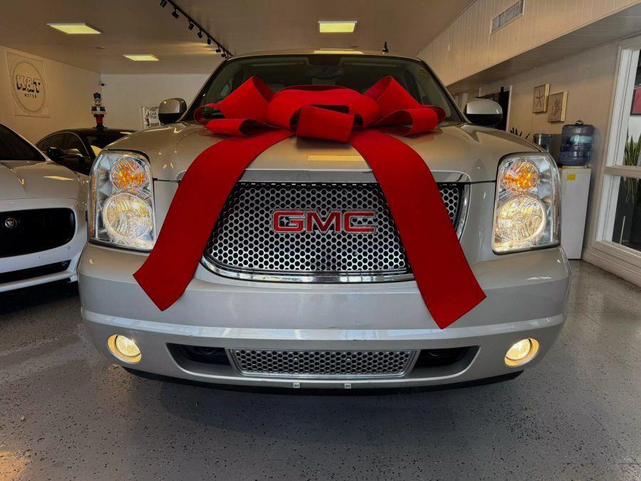 2013 GMC Yukon Denali Sport Utility 4D, available for sale in Santa Ana, California | K&T Motor LLC. Santa Ana, California 2013 GMC Yukon Denali Sport Utility 4D, available for sale in Santa Ana, California | K&T Motor LLC. Santa Ana, California