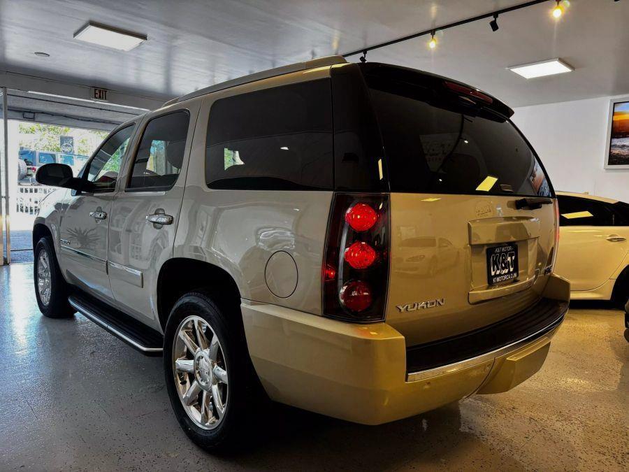 2013 GMC Yukon Denali Sport Utility 4D, available for sale in Santa Ana, California | K&T Motor LLC. Santa Ana, California 2013 GMC Yukon Denali Sport Utility 4D, available for sale in Santa Ana, California | K&T Motor LLC. Santa Ana, California