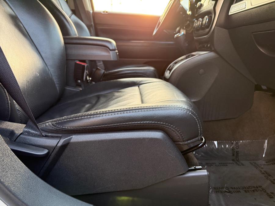 2017 Jeep Compass High Altitude 4x4, available for sale in Peabody, Massachusetts | All Motors. Peabody, Massachusetts 2017 Jeep Compass High Altitude 4x4, available for sale in Peabody, Massachusetts | All Motors. Peabody, Massachusetts