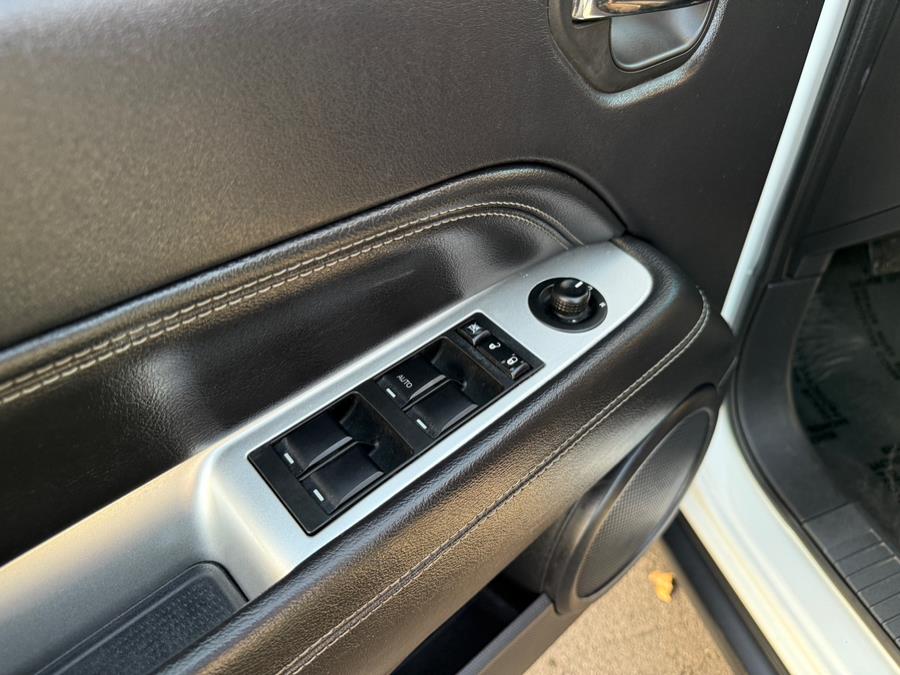 2017 Jeep Compass High Altitude 4x4, available for sale in Peabody, Massachusetts | All Motors. Peabody, Massachusetts 2017 Jeep Compass High Altitude 4x4, available for sale in Peabody, Massachusetts | All Motors. Peabody, Massachusetts