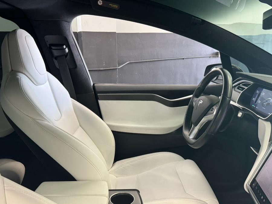 2018 Tesla Model X 75D AWD, available for sale in North Miami, Florida | Bal Harbour Motor Group. North Miami, Florida 2018 Tesla Model X 75D AWD, available for sale in North Miami, Florida | Bal Harbour Motor Group. North Miami, Florida