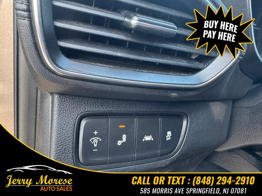 2019 Hyundai Santa Fe SE 2.4L Auto FWD, available for sale in Springfield, New Jersey | Jerry Morese Auto Sales. Springfield, New Jersey 2019 Hyundai Santa Fe SE 2.4L Auto FWD, available for sale in Springfield, New Jersey | Jerry Morese Auto Sales. Springfield, New Jersey